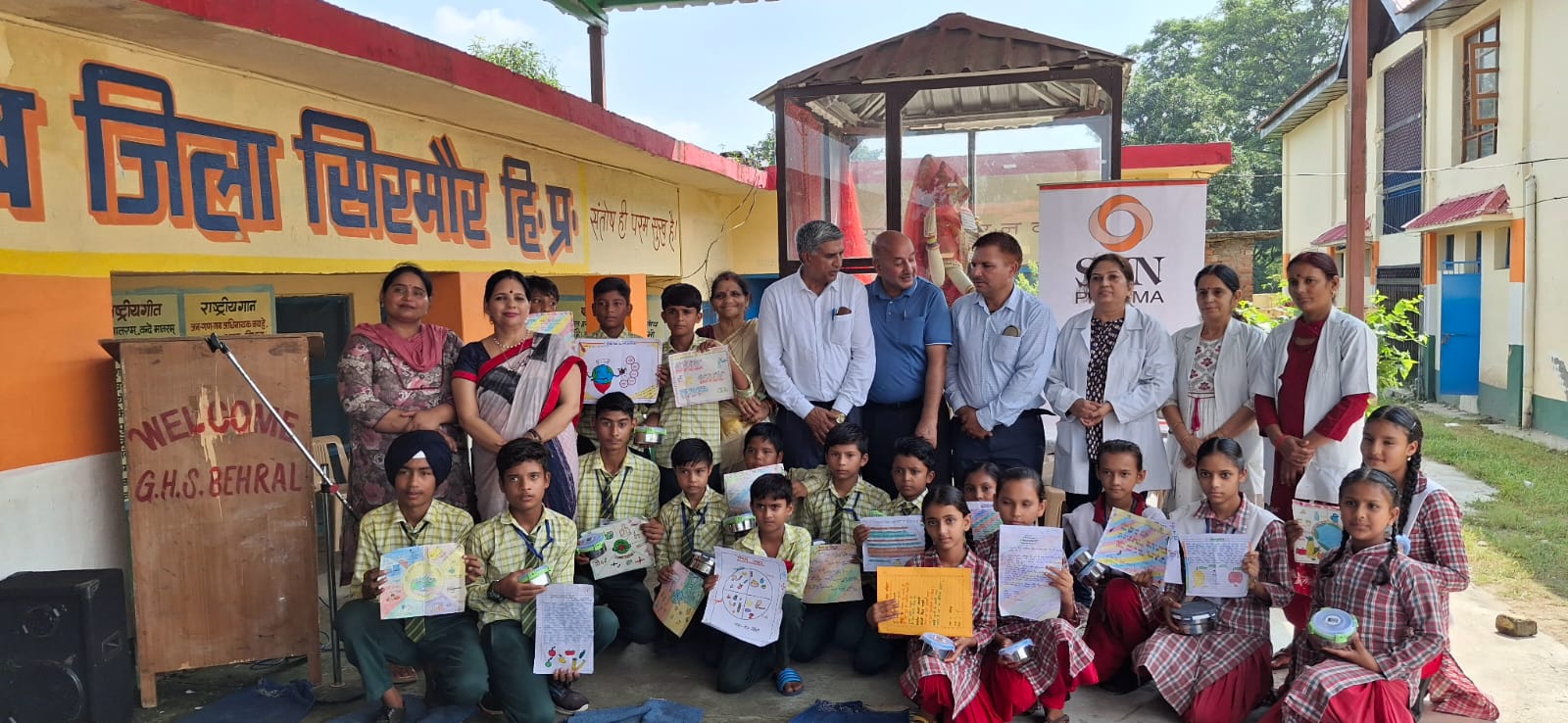 हिन्दी है हम वतन हिन्दोंस्तान हमारा- राजेंद्र शर्मा