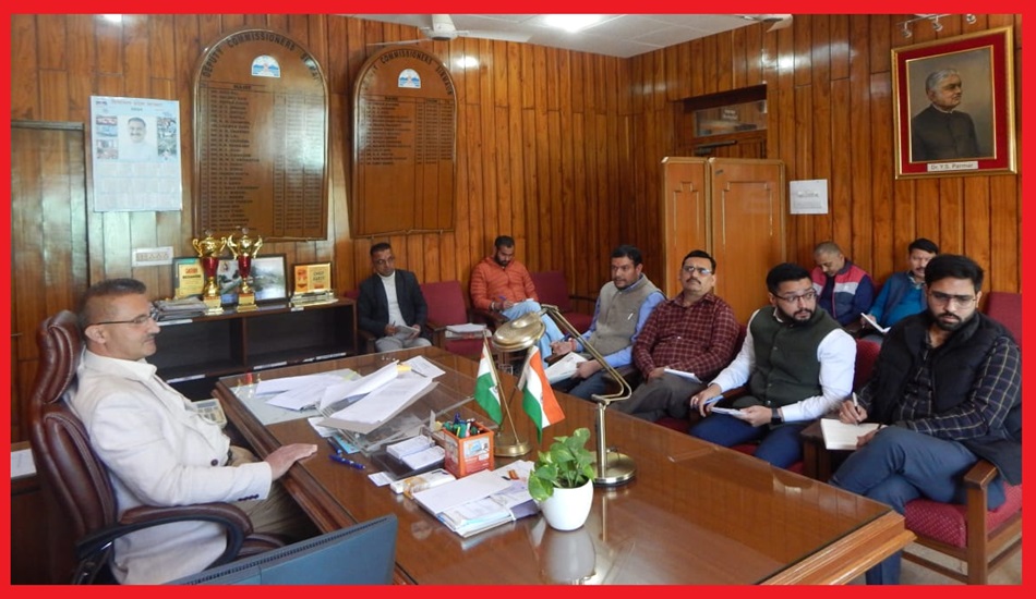 एनएच 707 को चौड़ा करने के दौरान हुए नुकसान को शीध्र ठीक करने के उपायुक्त ने दिए निर्देश