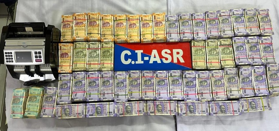 कनाडा स्थित तस्कर के तीन गुर्गे 2.5 किलो हेरोइन, 42 लाख रुपये ड्रग मनी सहित गिरफ्तार: डीजीपी 