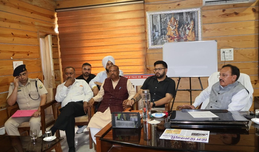 पांवटा साहिब में यातायात प्रबंधन हेतु की जाएगी उचित व्यवस्था: हर्षवर्धन चौहान