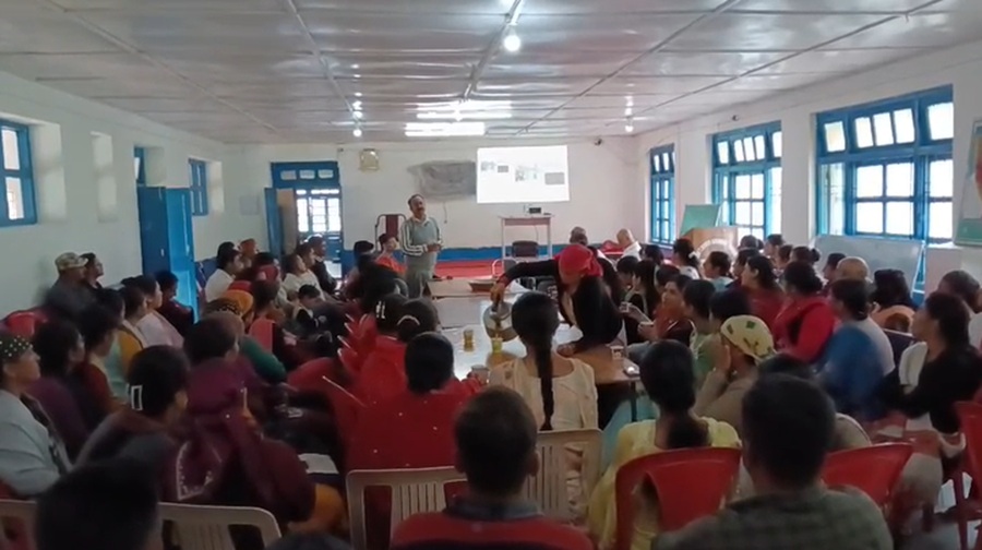 पी एम श्री विद्यालय नौहरा धार में ऐतिहासिक शिक्षा संवाद