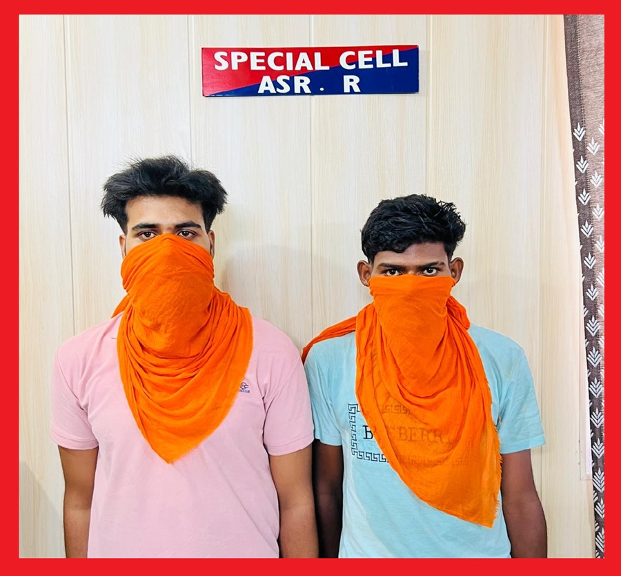 पाकिस्तान आई. एस. आई. को फ़ौज से सम्बन्धित संवेदनशील डाटा लीक करने के लिए एक फ़ौजी जवान व उसका साथी गिरफ़्तार: डीजीपी गौरव यादव
