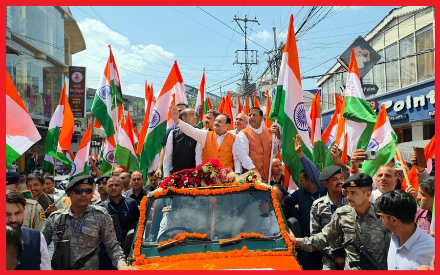 जेपी नड्डा ने तिरंगा यात्रा में भाग ले सेना का बढ़ाया मनोबल