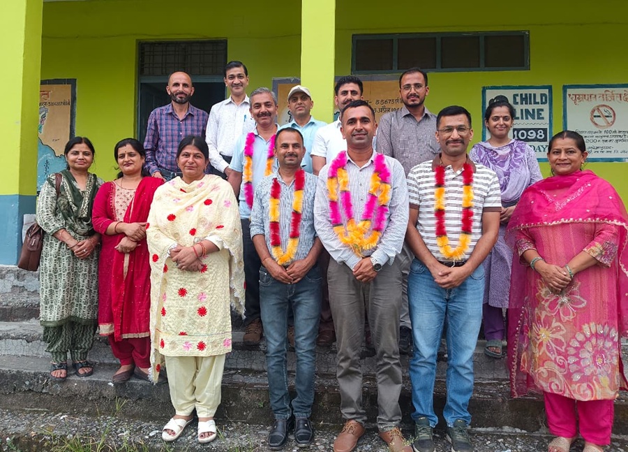 नरेंद्र सिंह ठुंडू को राजकीय कला अध्यापक (टीजीटी आर्ट्स) संघ शिक्षा खंड खोड़ोंवाला की कमान