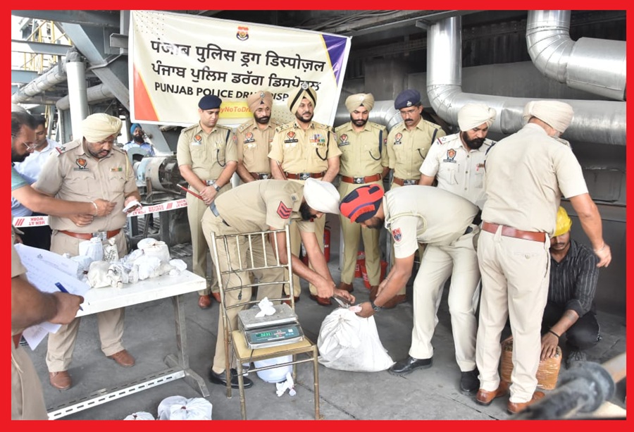 पुलिस ने 380 किलोग्राम हेरोइन व अन्य नशीले पदार्थ किए नष्ट
