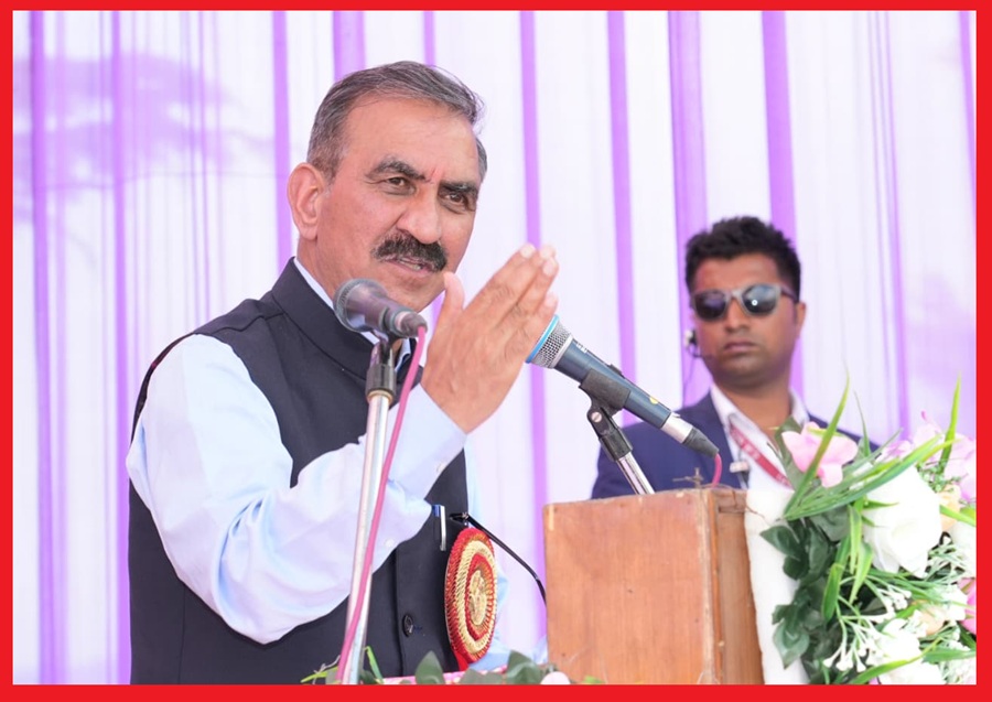 हिमाचल में सरकारी कर्मचारियों को 3 फीसदी DA देने का सीएम ने किया ऐलान