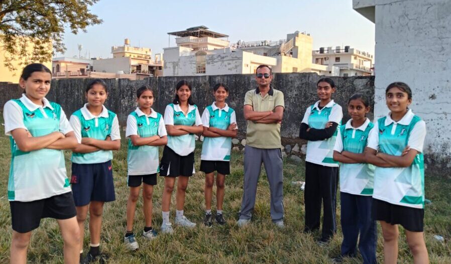 उना मे हैंडबॉल खेल प्रतियोगिता मे कोटडी व्यास की आठ छात्राएं  दिखाएगी अपनी प्रतिभा
