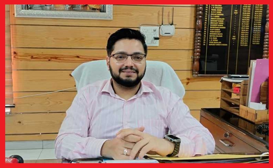  सिविल अस्पताल पांवटा साहिब के चिकित्सा अधीक्षक को महत्त्वपूर्ण निर्देश, पारदर्शी और निष्पक्ष तरीके से तैयार करें डॉक्टरों का ड्यूटी रोस्टर:  गुंजीत सिंह चीमा    