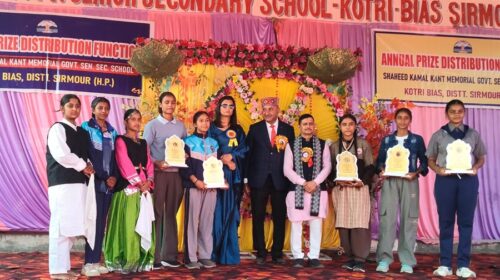 कोटडी व्यास स्कूल ने “नवरंग-3” वार्षिक पुरस्कार वितरण समारोह का किया शानदार आयोजन