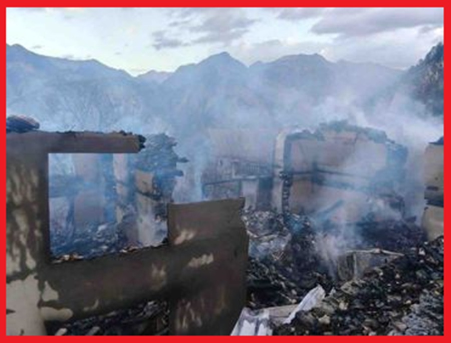 हिमाचल के उपली डढ़ेई गांव में देवता का भंडार-सराय व 2 मकान चढ़ेआग की भेंट,सबकुछ हुआ राख