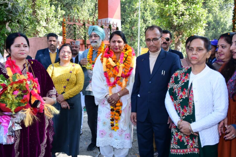 राजकीय वरिष्ठ माध्यमिक पाठशाला, अजोली में वार्षिक पारितोषिक वितरण समारोह का भव्य आयोजन