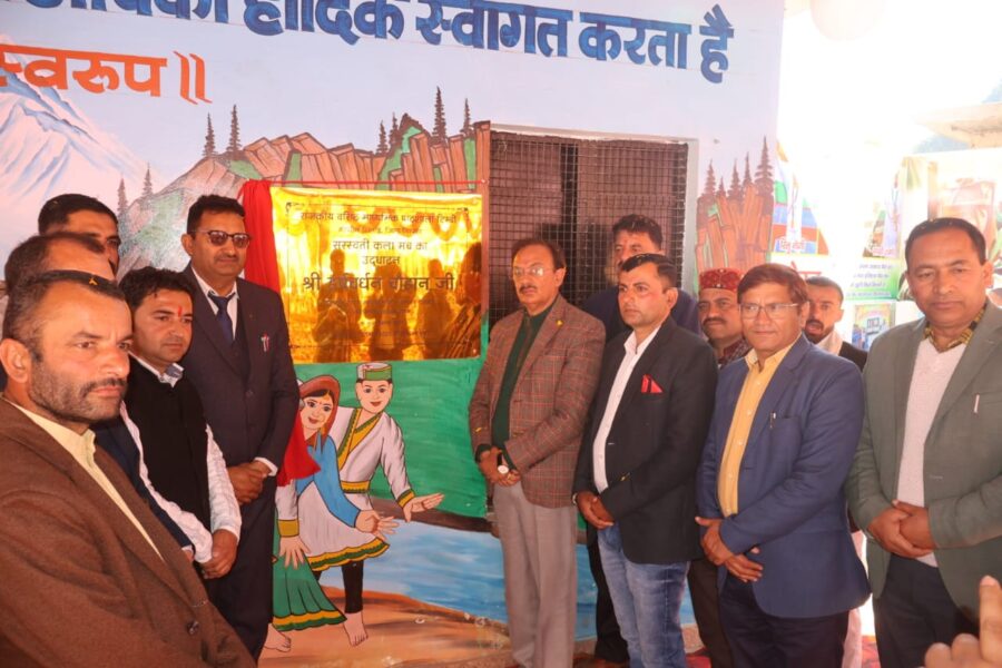 शिक्षा का सुदृढ़ीकरण प्रदेश सरकार का लक्ष्य: हर्षवर्धन चौहान