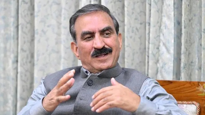  सीएम ने हाईकोर्ट के फ़ैसले पर उठाए सवाल- आर्बिट्रेरी फैसले हो रहे हैं, फिर डिजास्टर एक्ट के क्या मायने