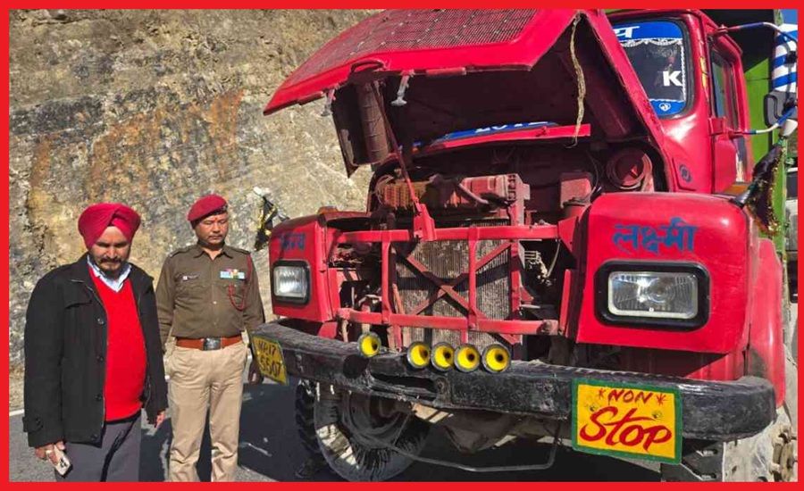 नियम तोड़ने वालों पर RTO सिरमौर की बड़ी कार्रवाई; ठोका 5.49 लाख का जुर्माना