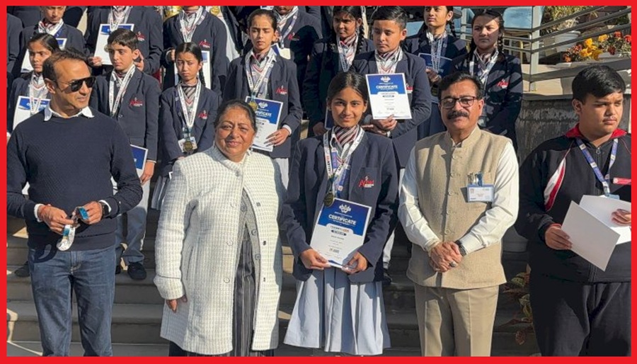 अरिहंत इंटरनेशनल विद्यालय में एलन द्वारा विद्यार्थियों को टैलेंटेक्स परीक्षा में उत्कृष्ट प्रदर्शन करने पर किया गया सम्मानित