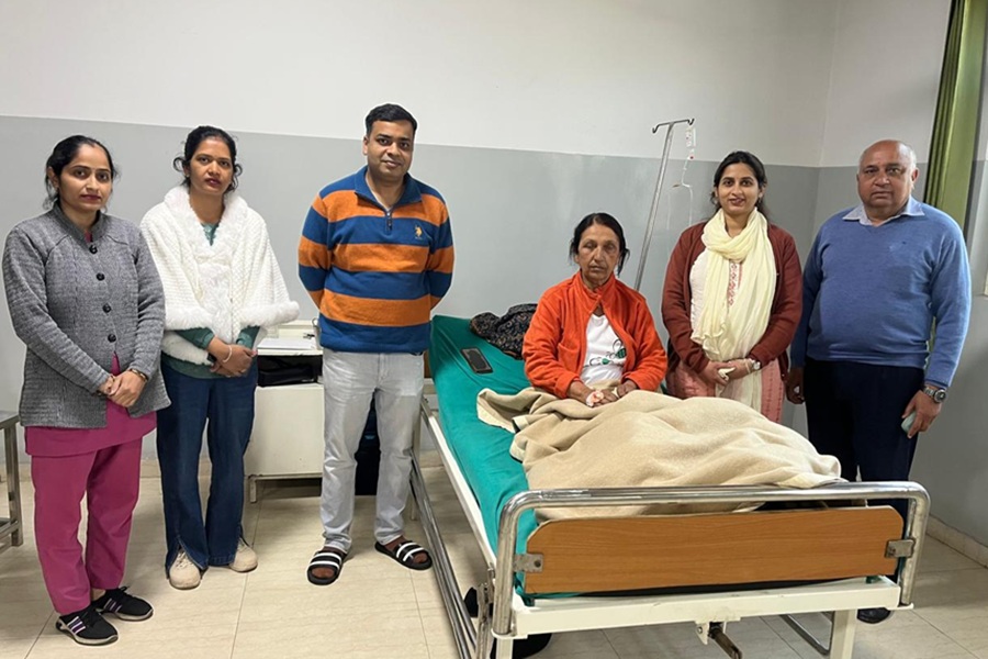 बड़ी उपलब्धि: जगदीश चन्द जुनेजा अस्पताल में एब्डोमिनल मायोमेक्टोमी का सफल ऑपरेशन