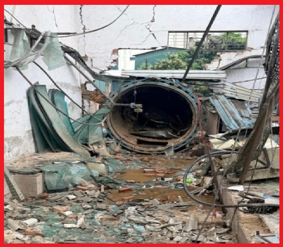 कालाअंब में शीशा फैक्ट्री में फटा बॉयलर, करोड़ों का नुकसान 