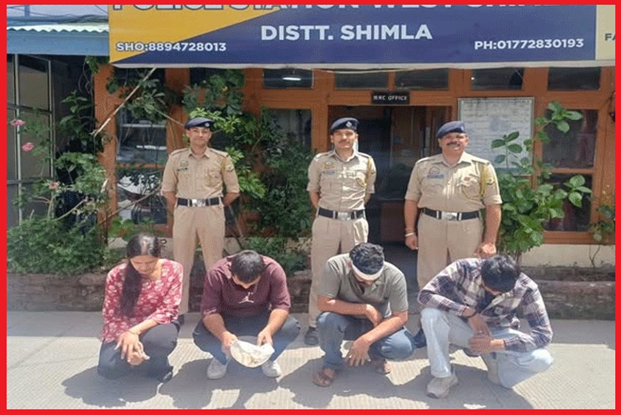 शिमला में HRTC वोल्वो बस चालक को हरियाणा के पर्यटकों ने  पीटा, पुलिस ने महिला समेत 4 को किया अरेस्ट