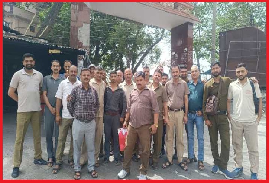 हिमाचल पथ परिवहन निगम यूनियनों का सरकार को अल्टीमेटम, 25 जून से रुक सकते हैं बसों के पहिए
