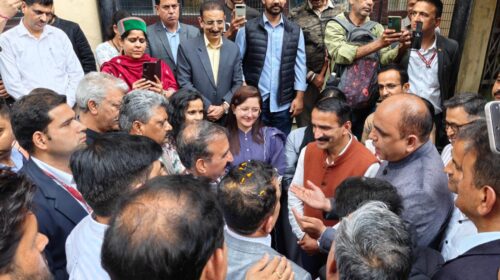 हिमाचल प्रदेश विश्वविद्यालय शिक्षक कल्याण संघ (हपूटवा) ने माननीय मुख्यमंत्री जी को सौंपा ज्ञापन, शिक्षकों की प्रमोशन एवं CAS बहाली की माँग प्रमुखता से उठाई