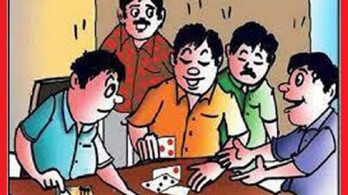 शिलाई होटल के कमरे में चल रहा था जुआ का रैकेट, मालिक समेत 5 रंगे हाथों पकड़े