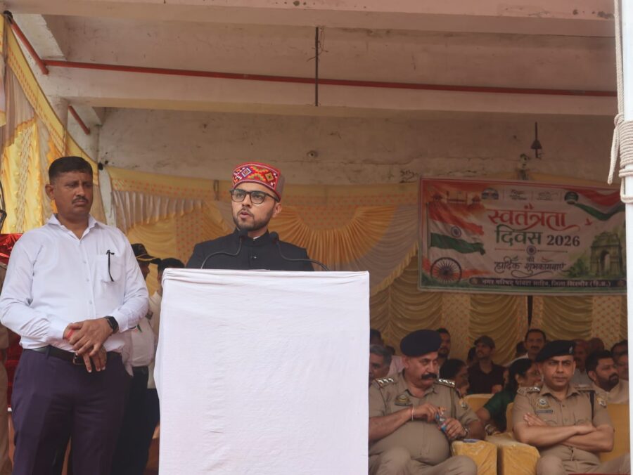 पांवटा साहिब में हर्षोल्लास से मनाया गया उपमंडल स्तरीय स्वतंत्रता दिवस समारोह