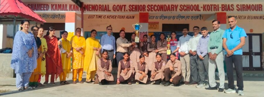 कोटड़ी व्यास में विजेता खिलाड़ियों का जोरदार स्वागत, हैंडबॉल, टेबल टेनिस, योग, जूडो व कुश्ती में खिलाड़ियों ने बढ़ाया विद्यालय का गौरव